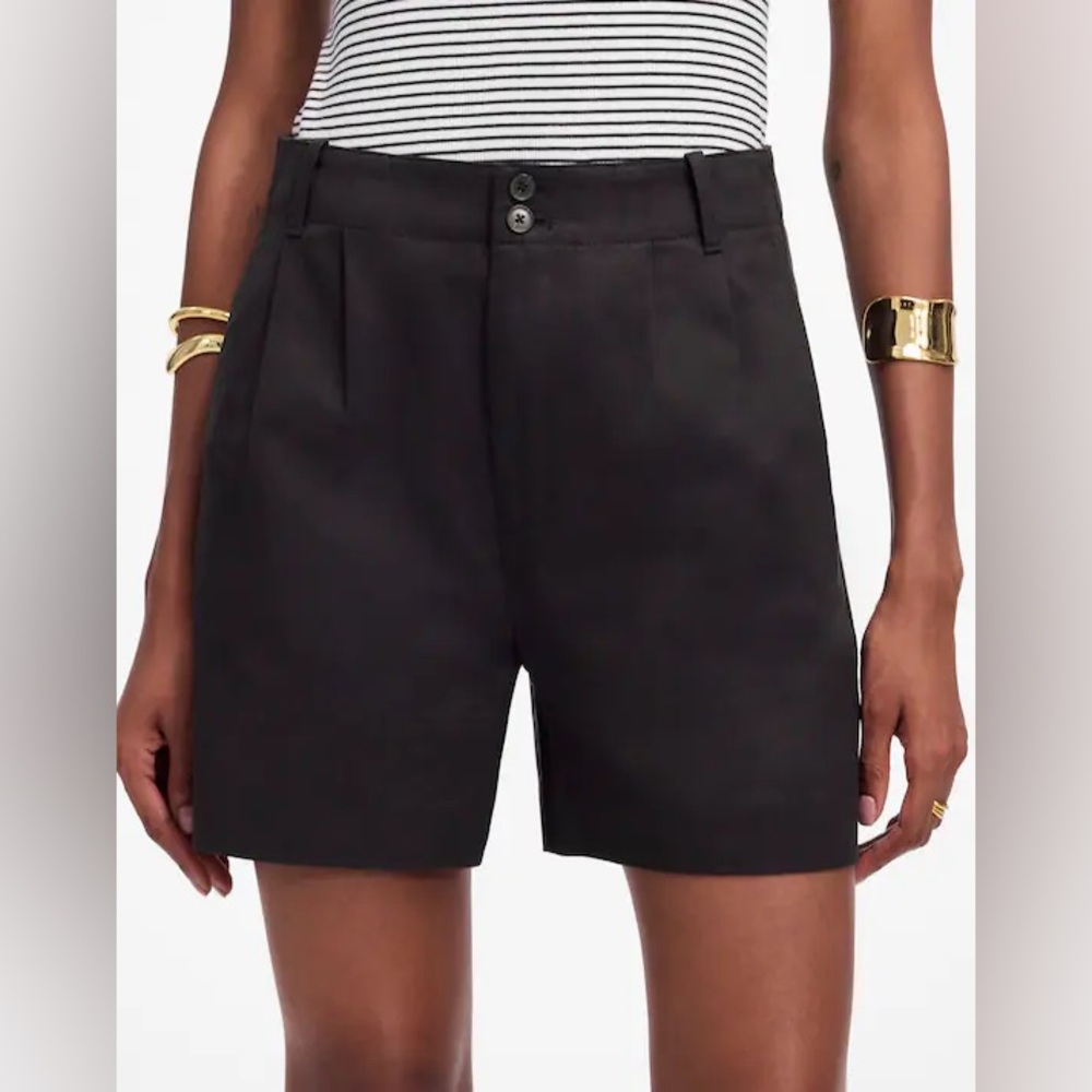 Madewell The Drapey Twill Pleated Short - Picture 3 of 8